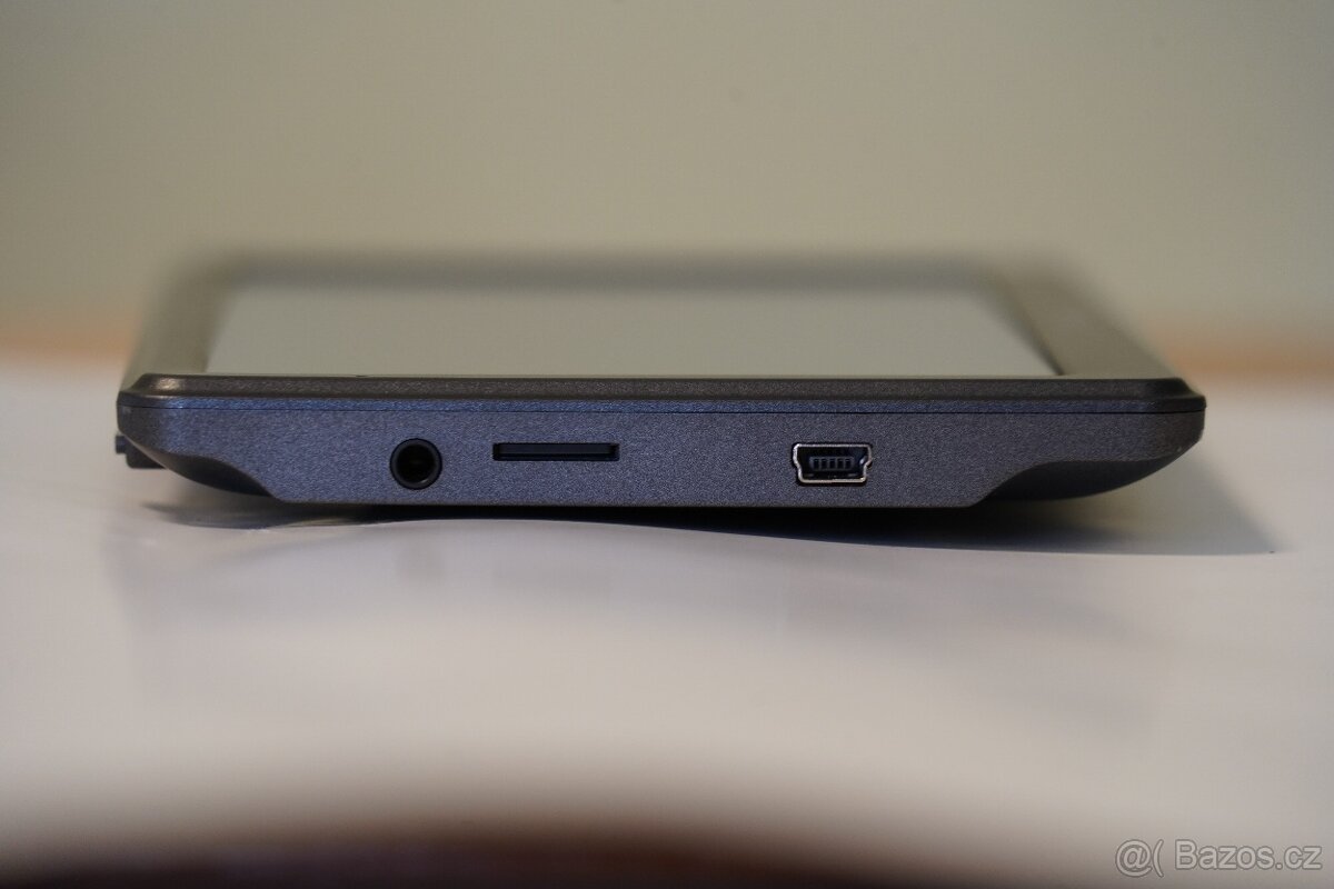 Navitel E707 - 7
