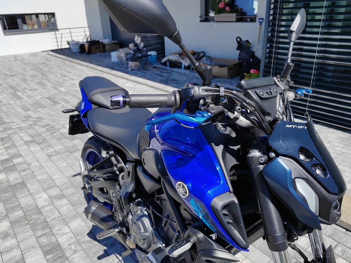 yamaha mt07 - 7