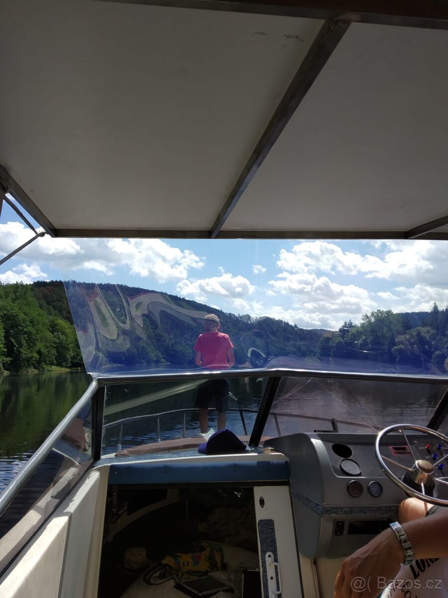 Kajutova loď a vlek cena za oboje - 7