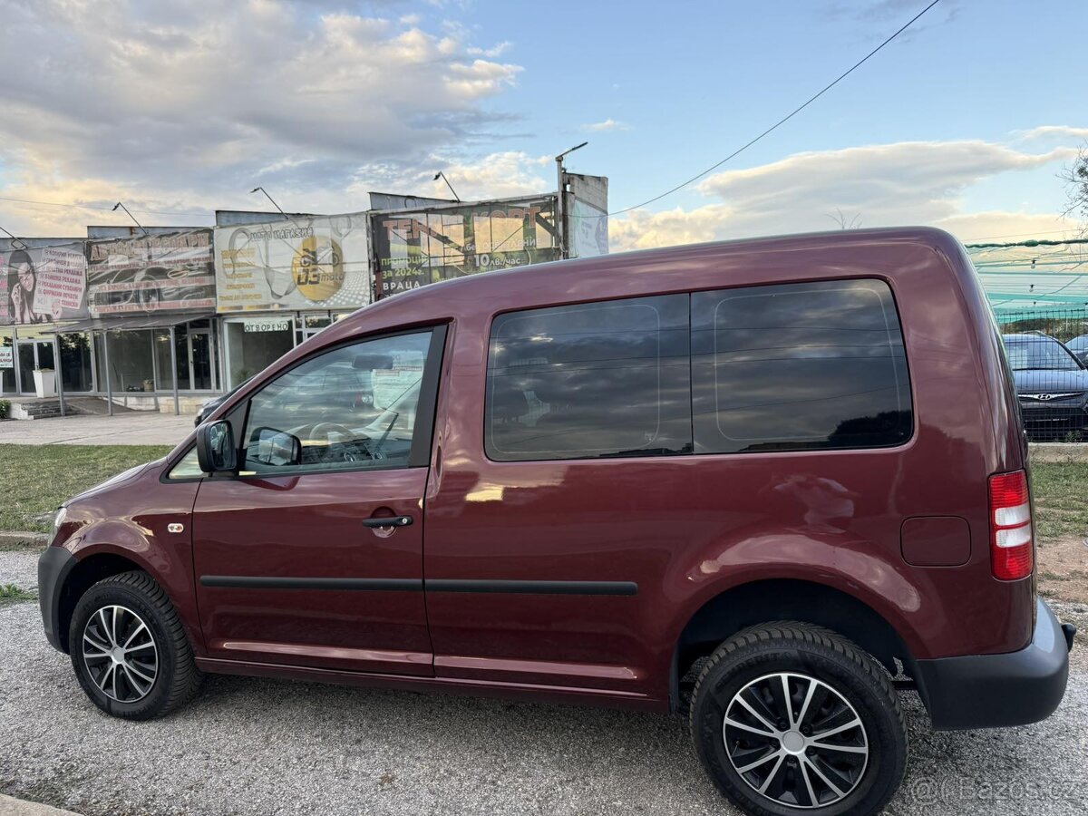 Volkswagen Caddy 4x4 2.0 TDI - 7
