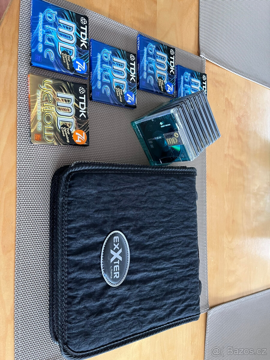 Komplet retro sada MiniDisc s příslušenstvím pro archivaci - 7