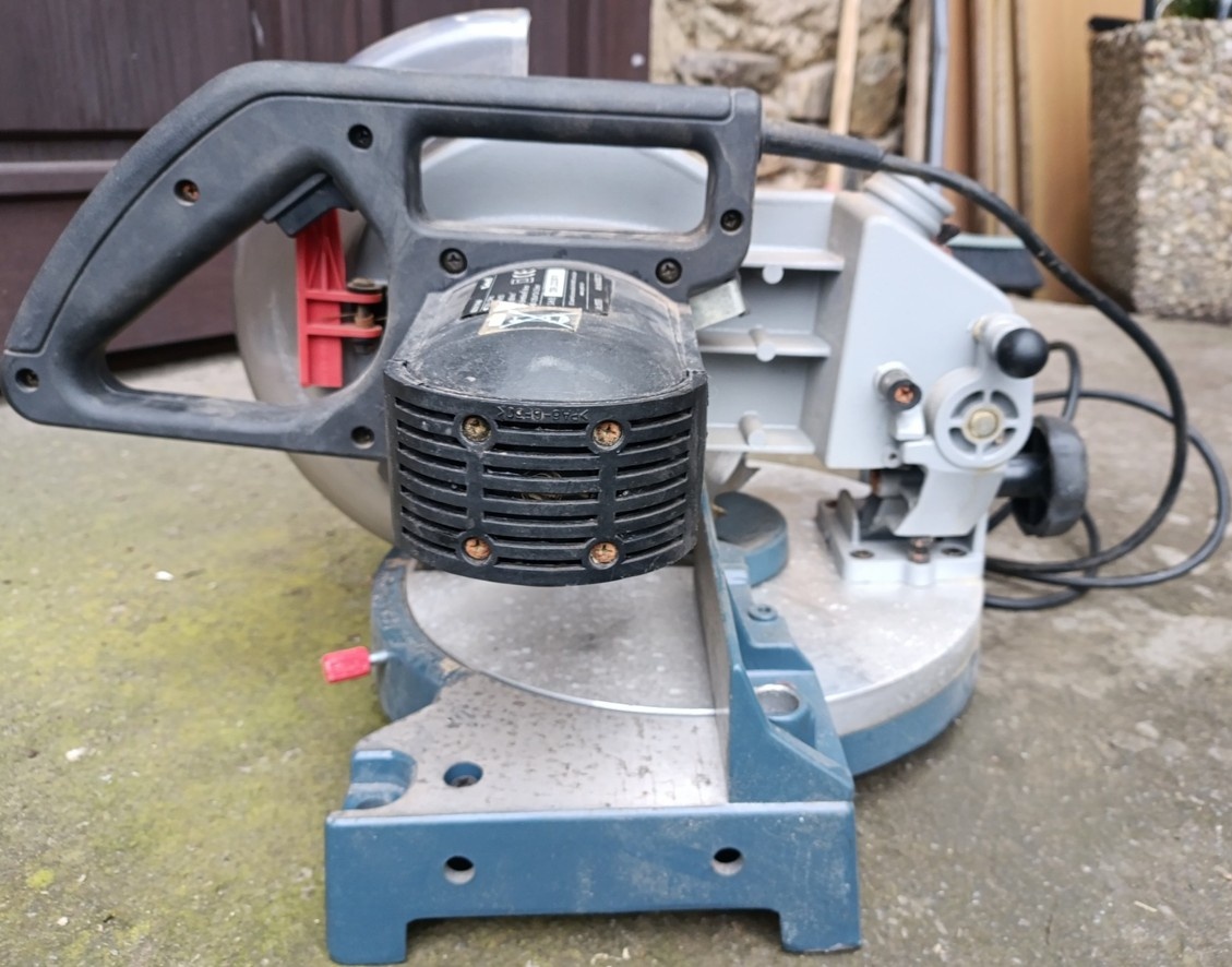 Pokosová pila Einhel KGS 210/2 Profi .Plně funkční na prodej - 7