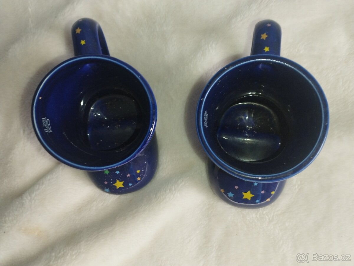 plastové kelímky + Hrnky - 7