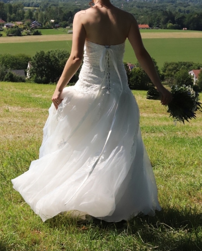 Svatební šaty - 7