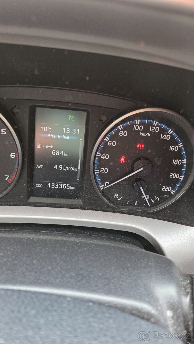 TOYOTA RAV 4 - 7