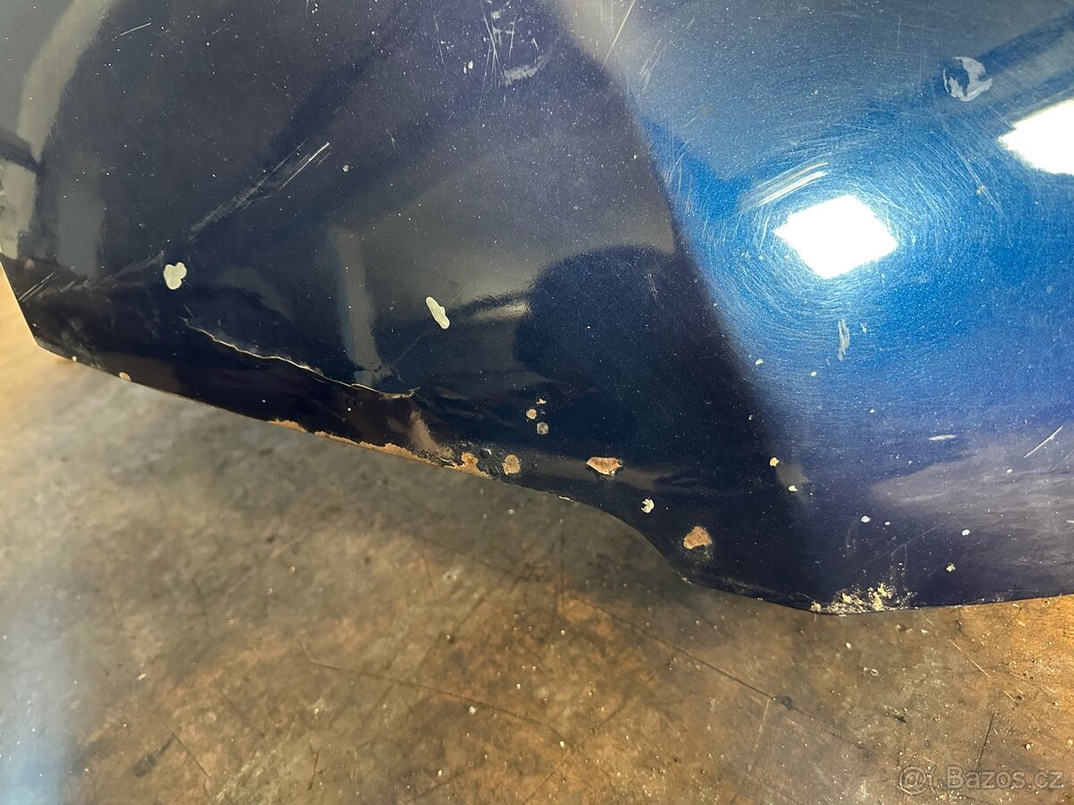 Nárazník a kapota Passat B5,5 - 7