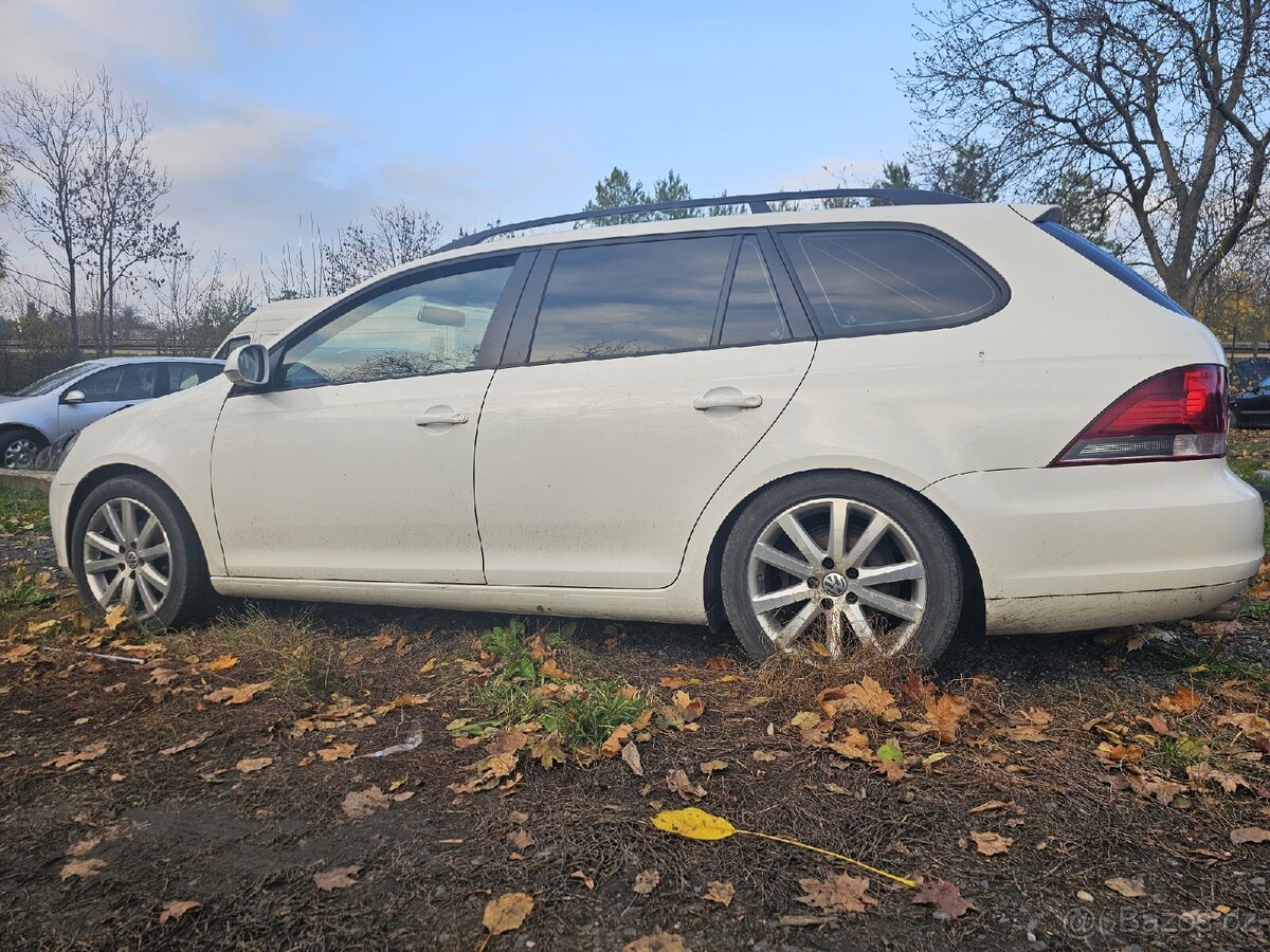 Volkswagen Golf 1.2tsi 77Kw - 7