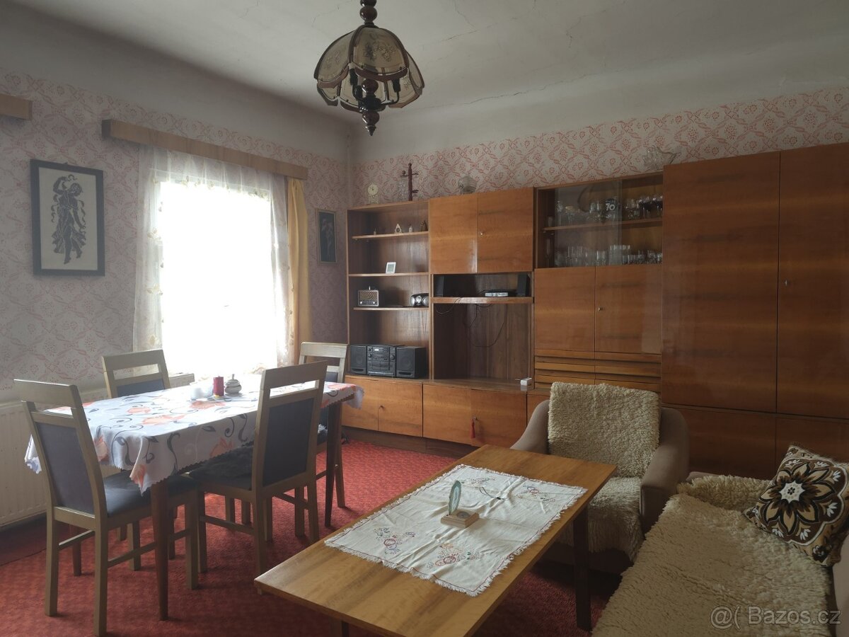 Malebná drevenica v pohraničí - 7