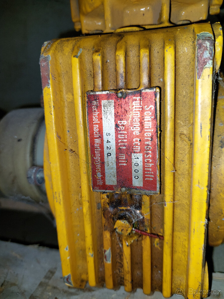 Prodám motory s převodovkou. - 7