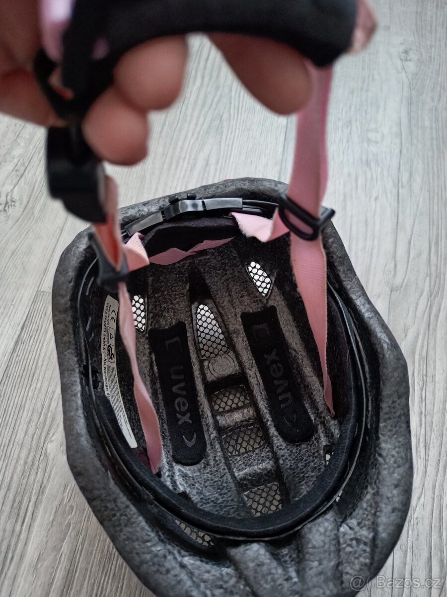 Cyklistická helma Uvex 46-52 cm - 7