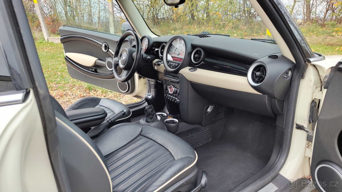 mini cooper clubman 1,6i 90kw panorama 2012 NOVA SPOJKA - 7