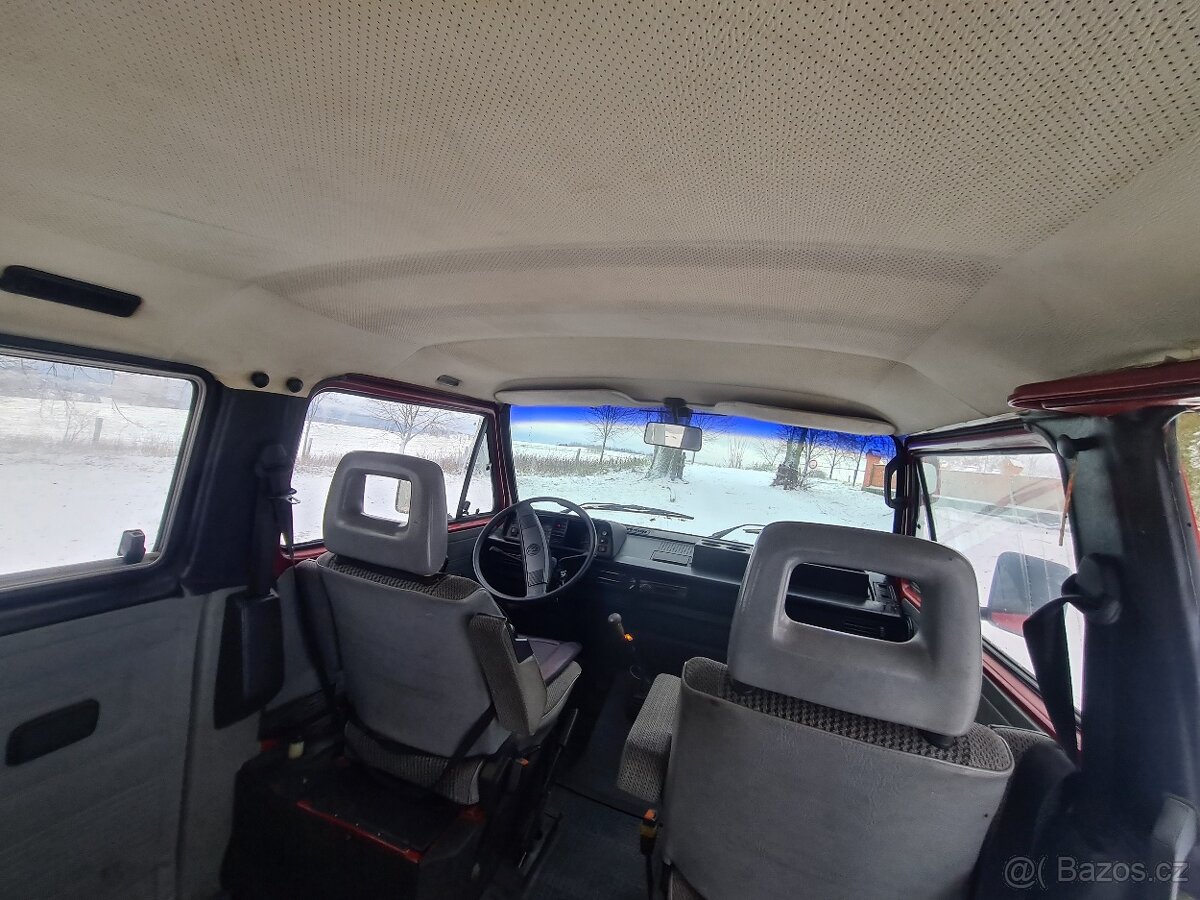 VW Transporter T3 Caravela - 7
