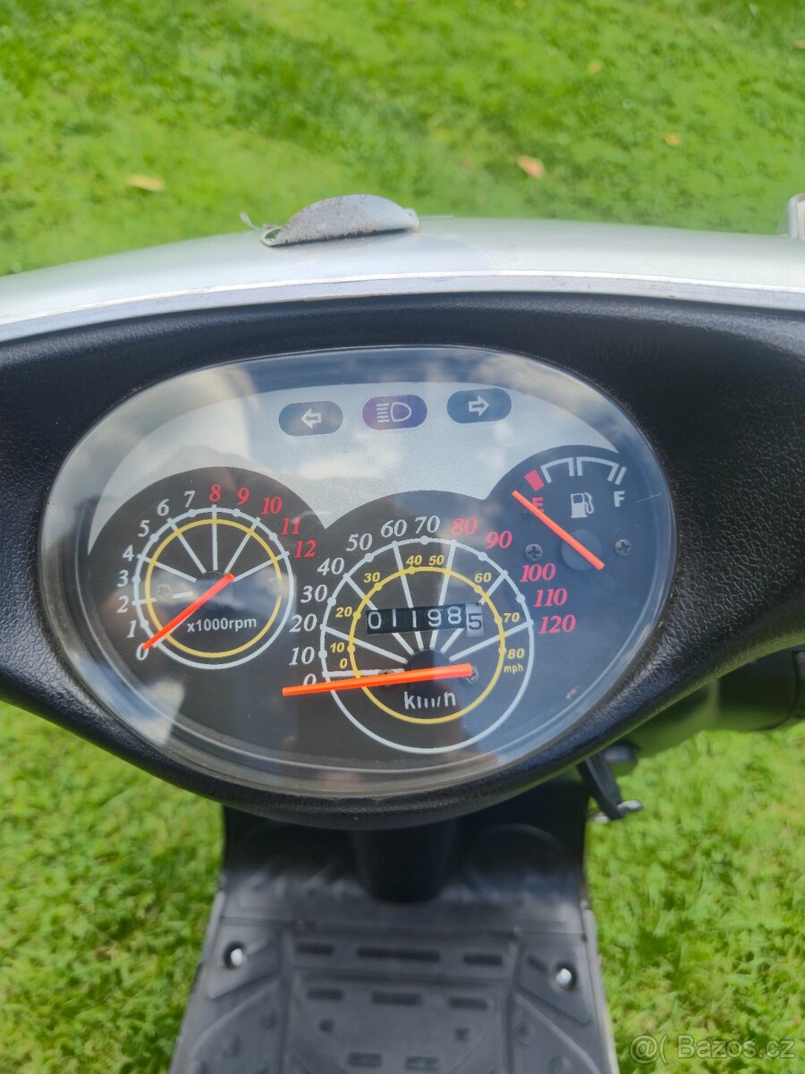 Prodám  skútr Kingway Koyot 50 - 7