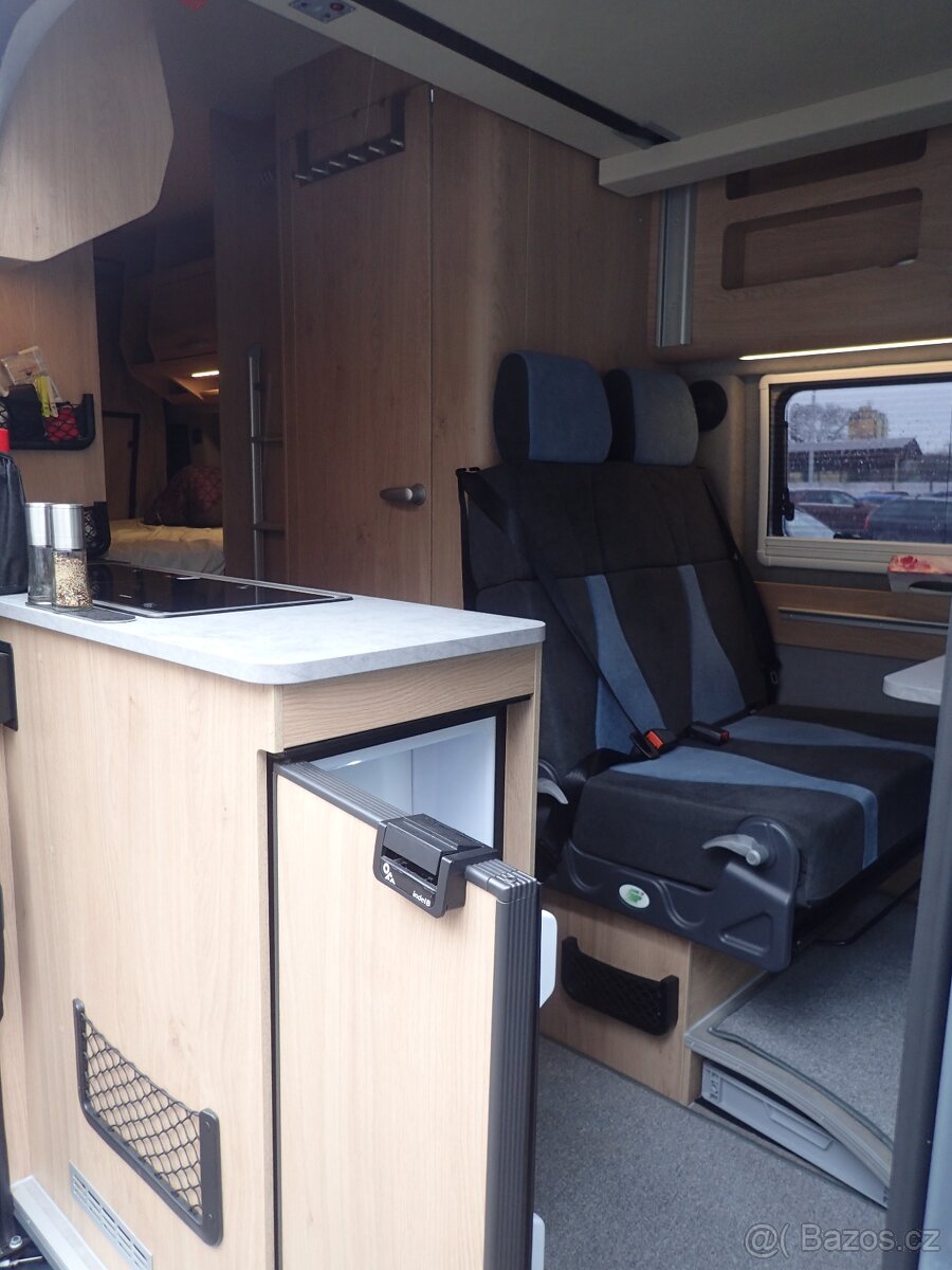 Obytná Vestavba (zánovní) L4H3 pro 4 osoby RV EVO - 7