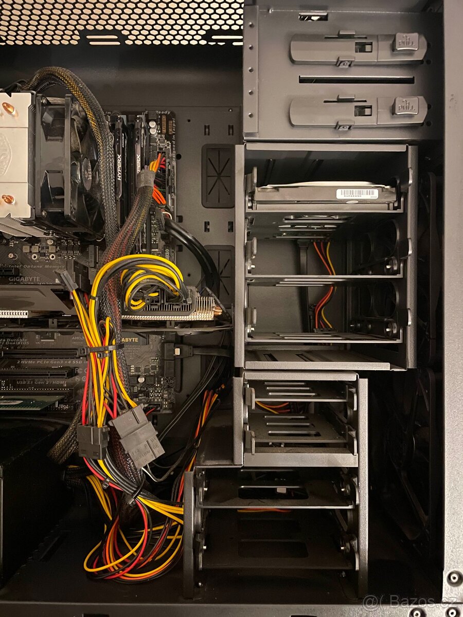 Herní PC Intel Core i7-770 GIGABYTE Z270-HD3P - 7