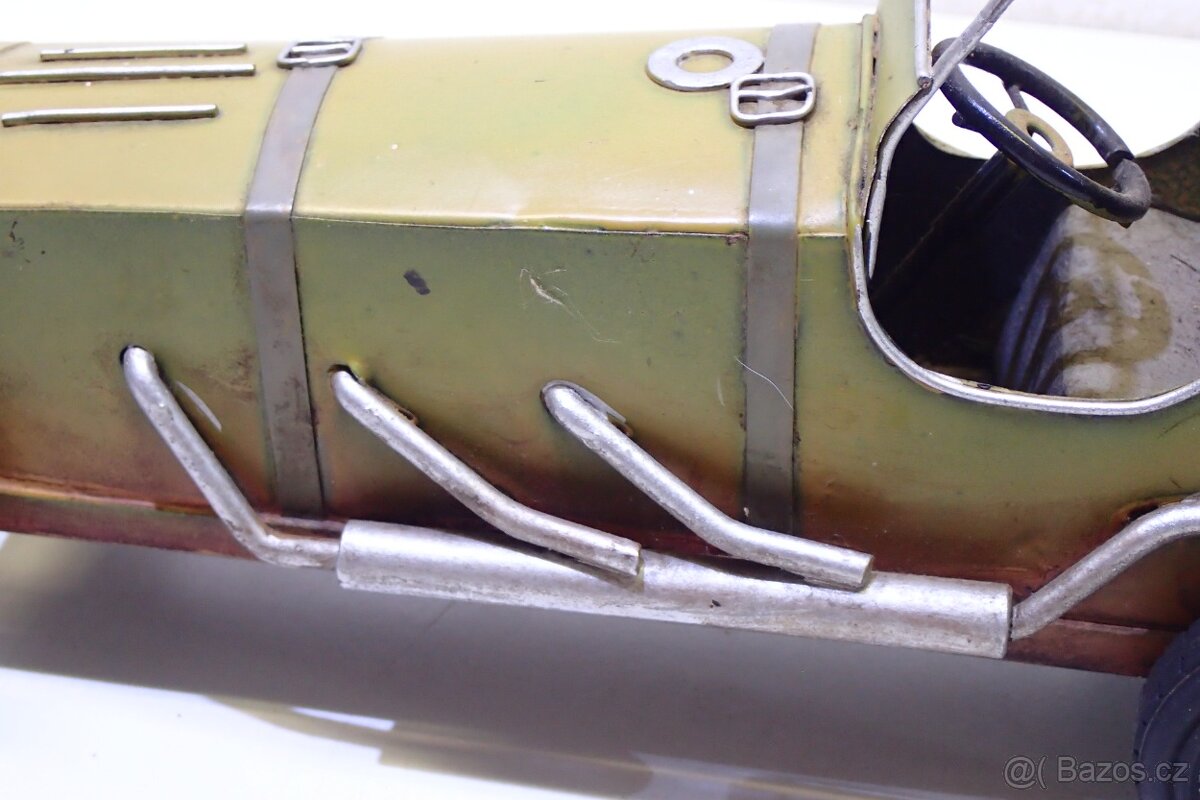 RETRO Plechové auto - 7