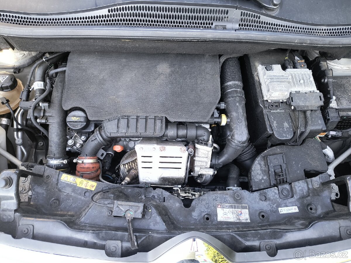 Citroen C3 aircros 1,2i,automat - 7