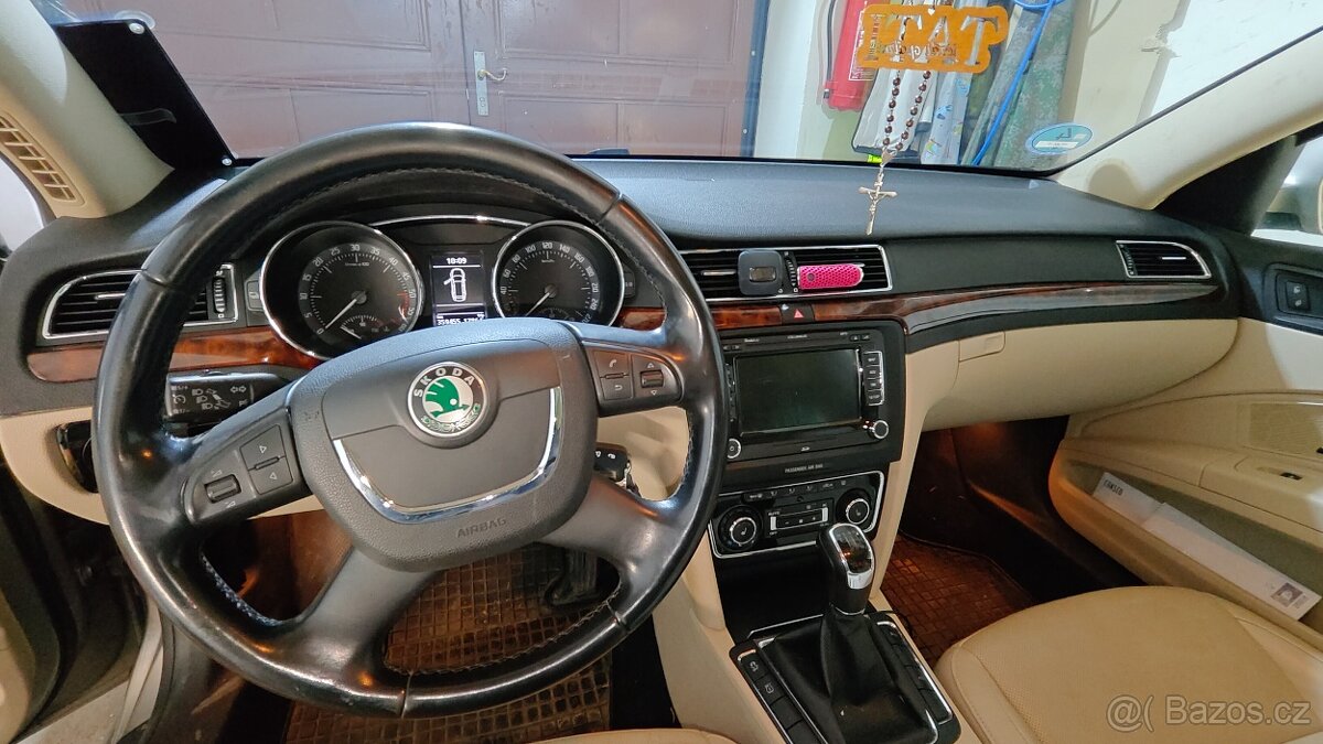 Superb 2 2.0tdi 125kw 4x4 MANUAL - 7