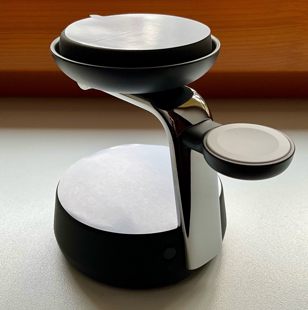 Nabíječka Belkin UltraCharge PRO Qi2 25W 3v1 - 7