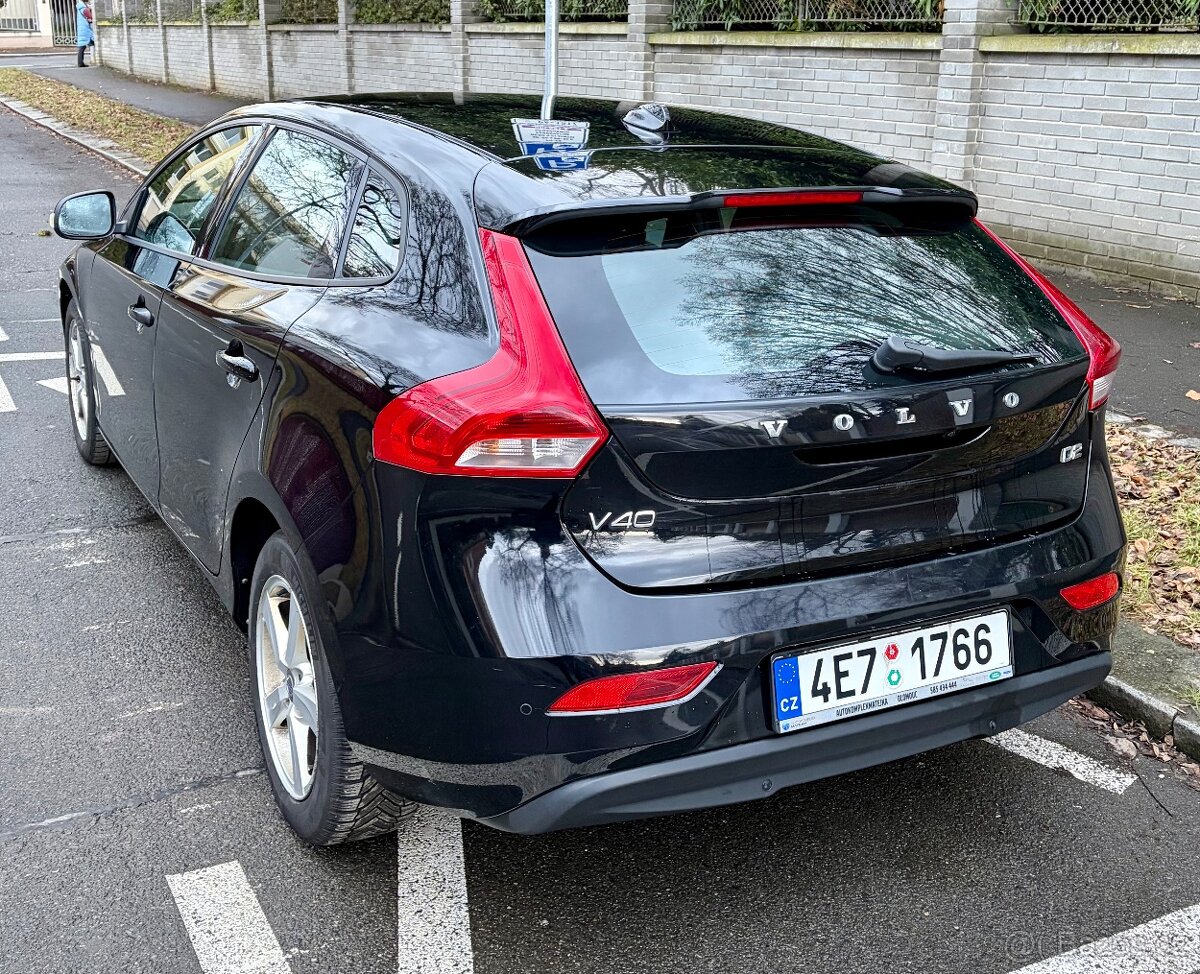 Volvo V40 D2 - 7