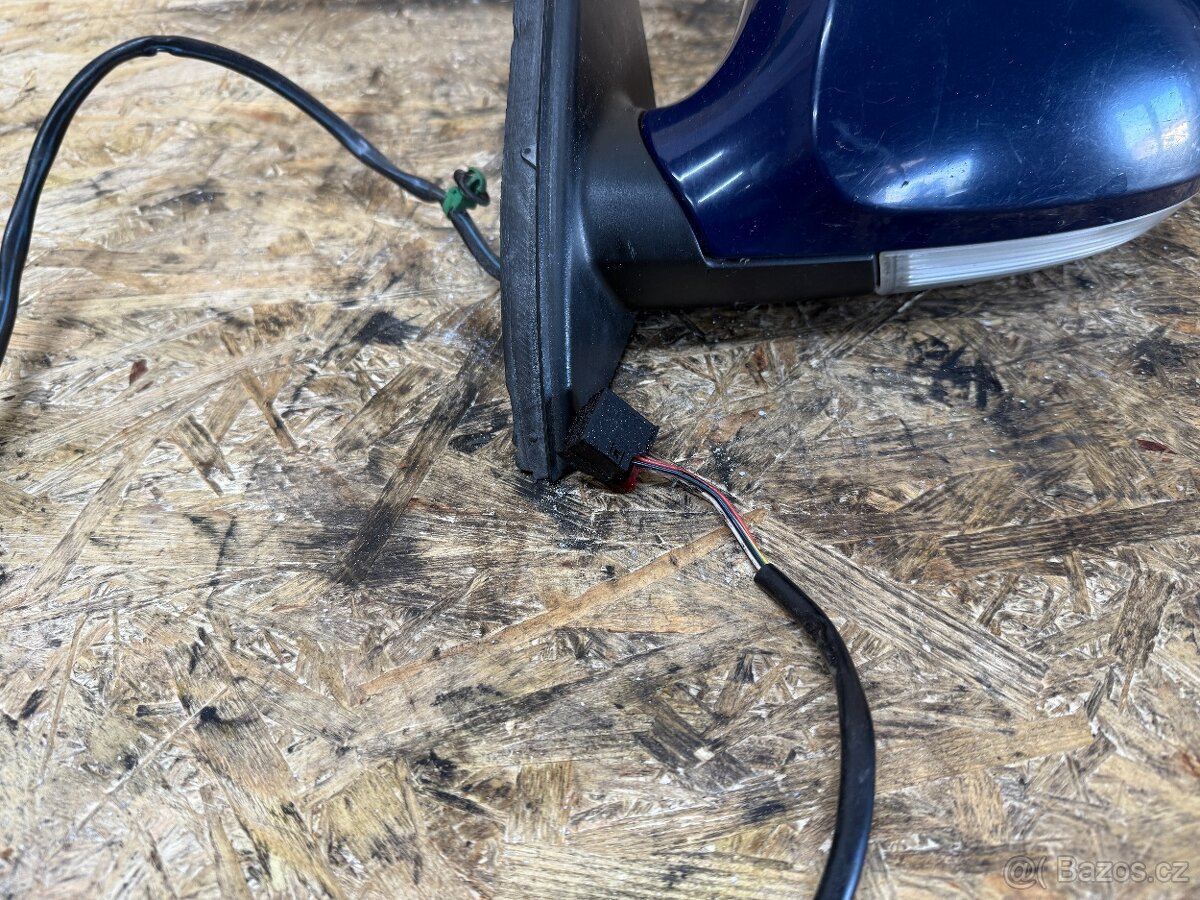 LEVÉ ZPĚTNÉ ZRCÁTKO VW PASSAT B6 3C0857933 6 PIN - 7