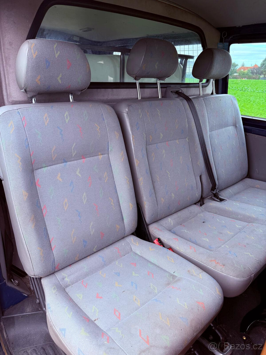 Volkswagen Transporter 2.5TDI LONG 6MIST - 7