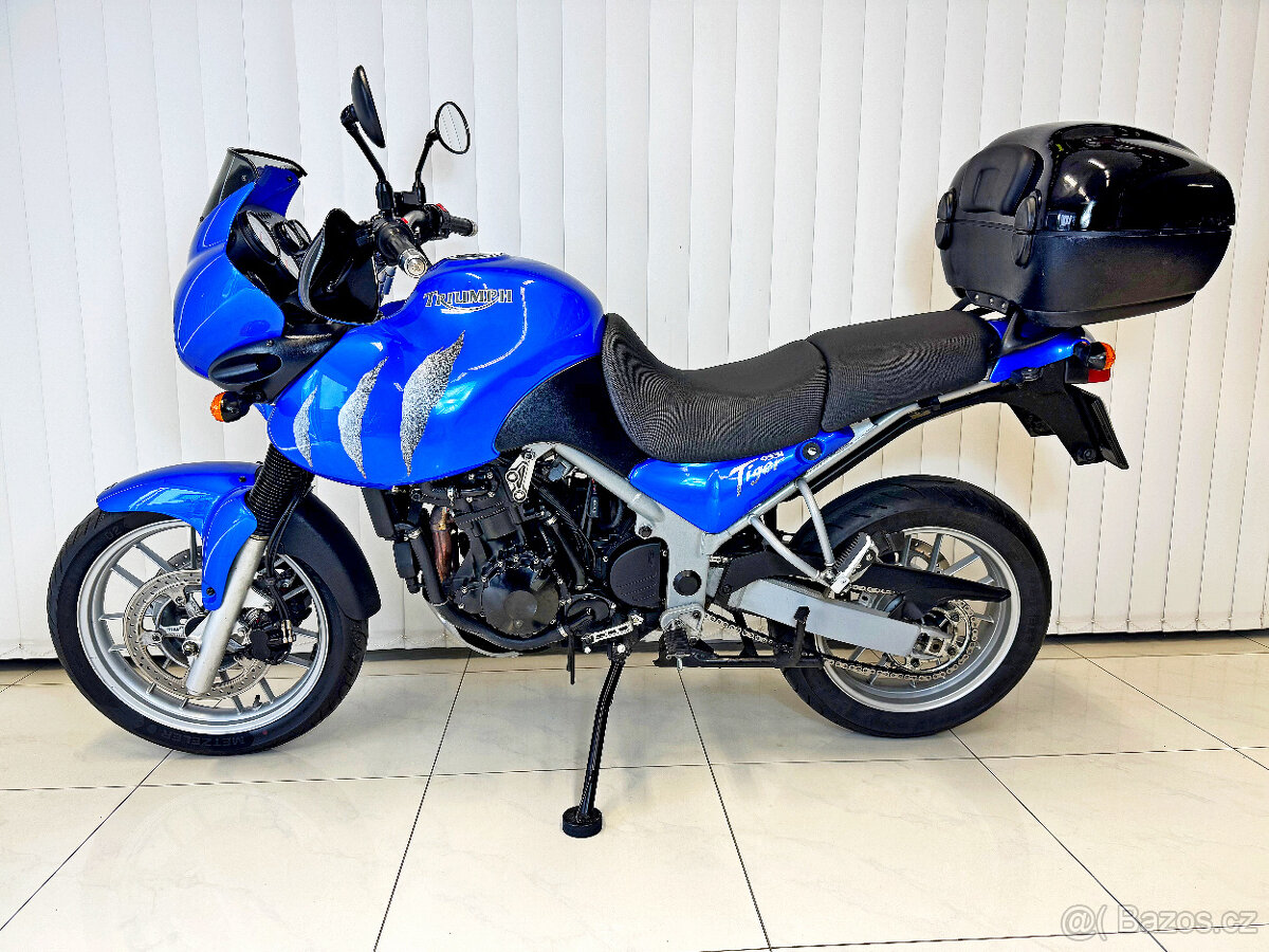 Triumph Tiger 955i - 7