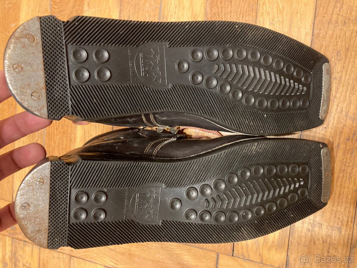 Retro Běžkařské boty - 7