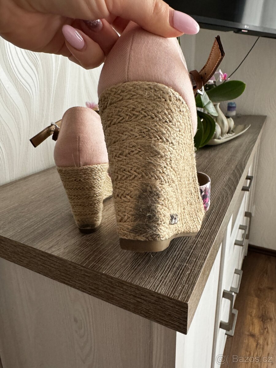 Lodičky na klínku TT - vel. 41 - 7