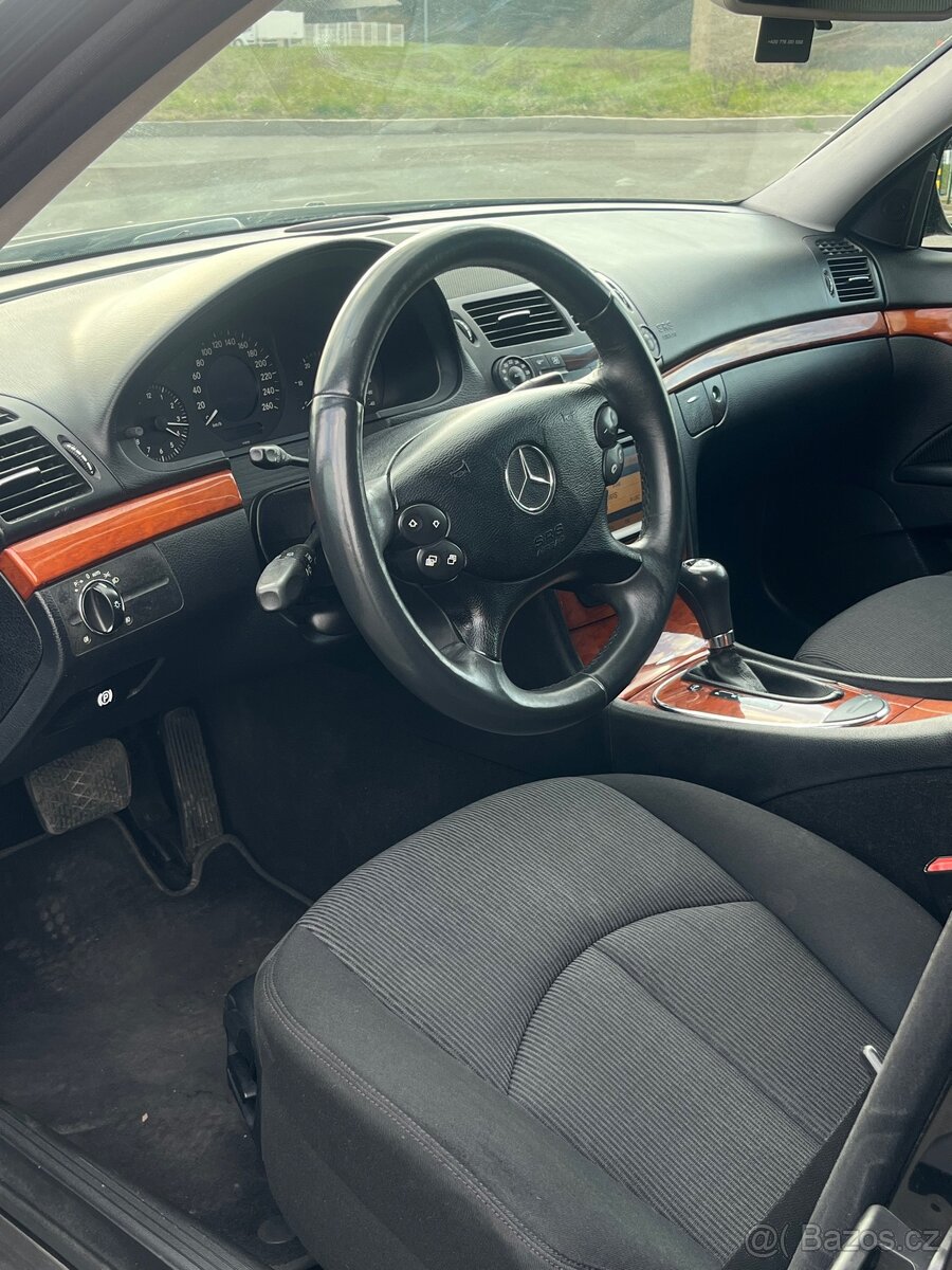 Mercedes W211 - 7