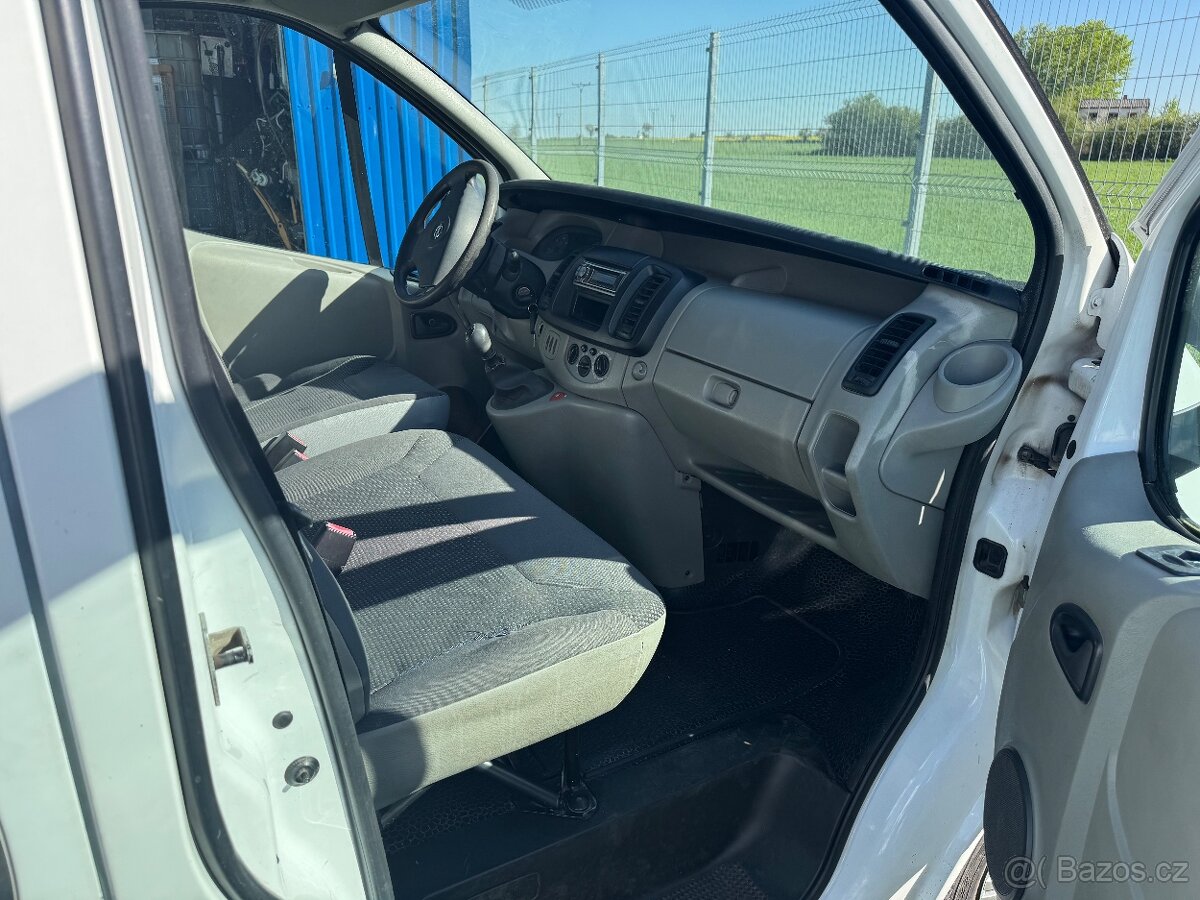 Opel Vivaro 2,0 Dci L2H2 - 7