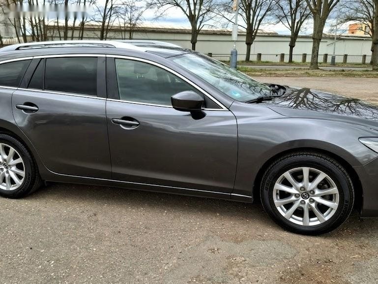 Mazda 6,2.0 benzin Facelit 1. majitel - 7