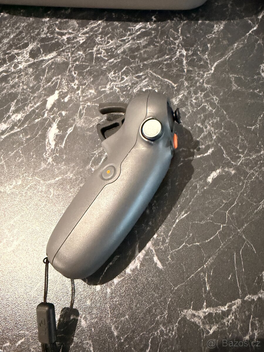 DJI AVATA 2 Fly More Combo (Three Batteries) - 7