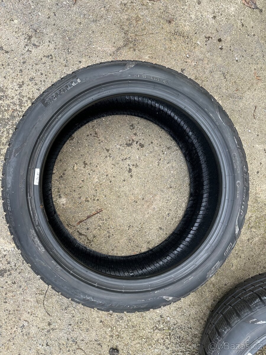 Zimní pneumatiky Pirelli 245/45 r20 a 285/40 r20 sada 4ks - 7