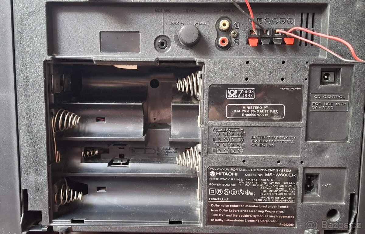 HITACHI MS-W600ER velký přenosný kazeťák - 7