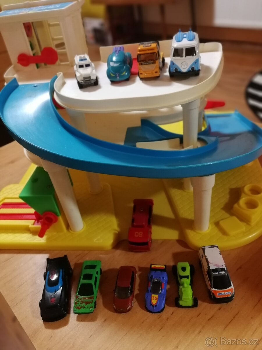 Parkoviště pro auta - 7