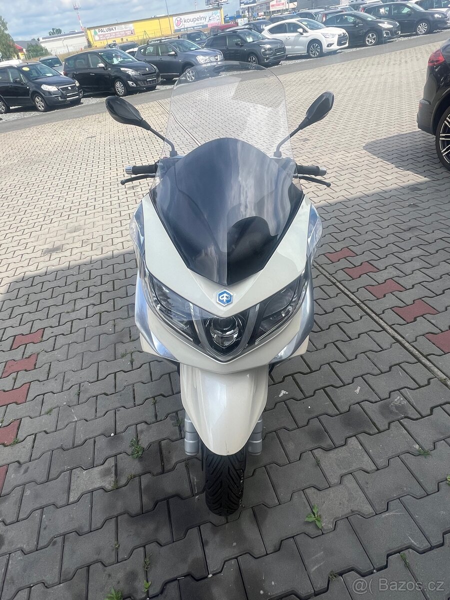 Piaggio X10 500 Executive ABS - 7