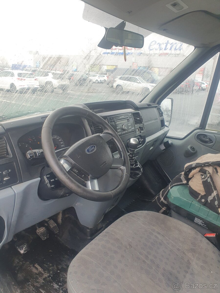 Ford Transit 2.2 2011 9ti místné - 7