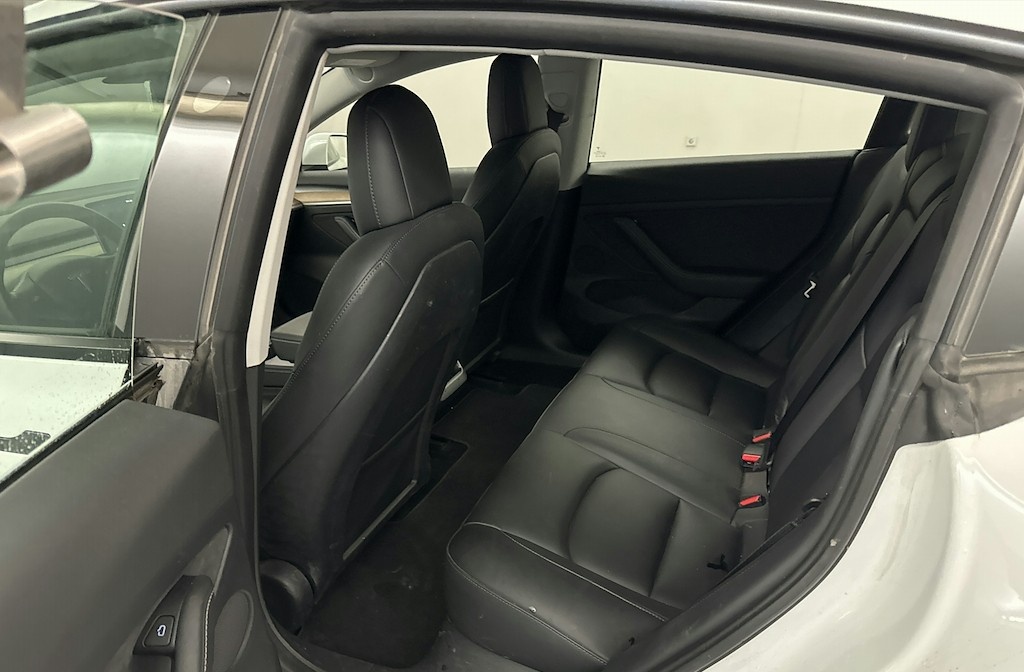 Tesla Model 3 refresh, EAP, Long Range, záruka, odpočet DPH - 7