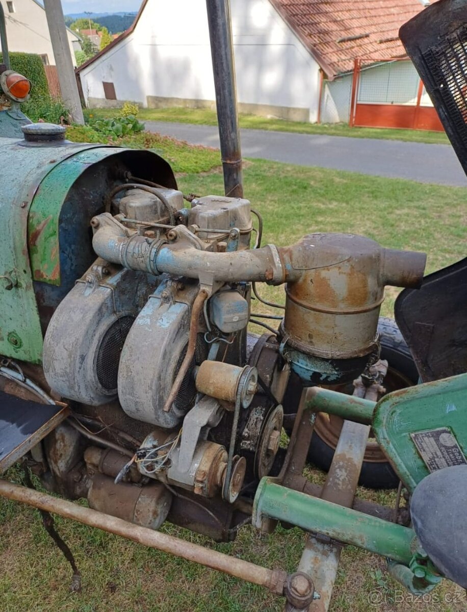 Traktor Eicher Tiger EM 200 - 7