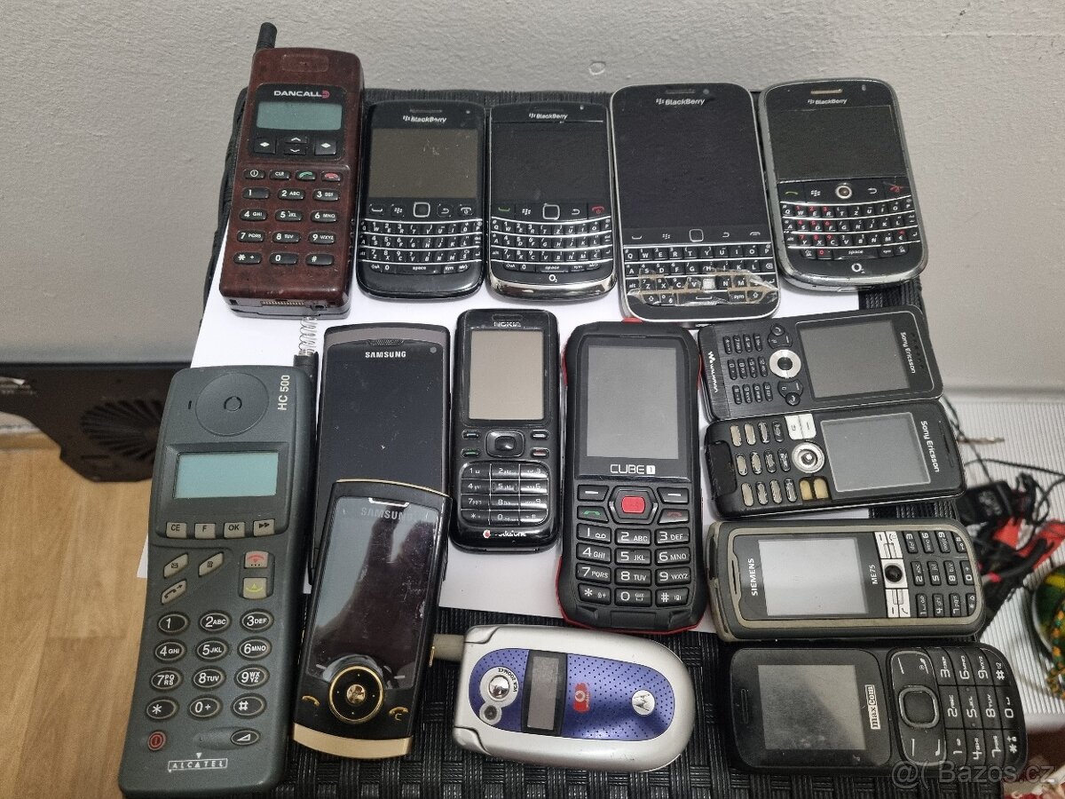 Nokia ruším sbírku vesměs funkční - 7