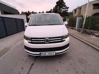 Volkswagen Caravelle 2.0 TDI - 7