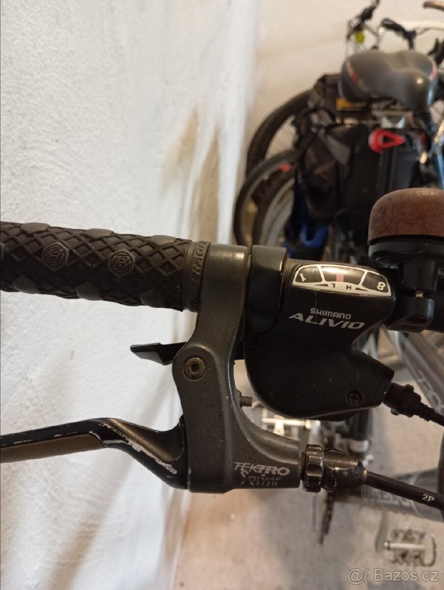 Trekové kolo Trek - 7