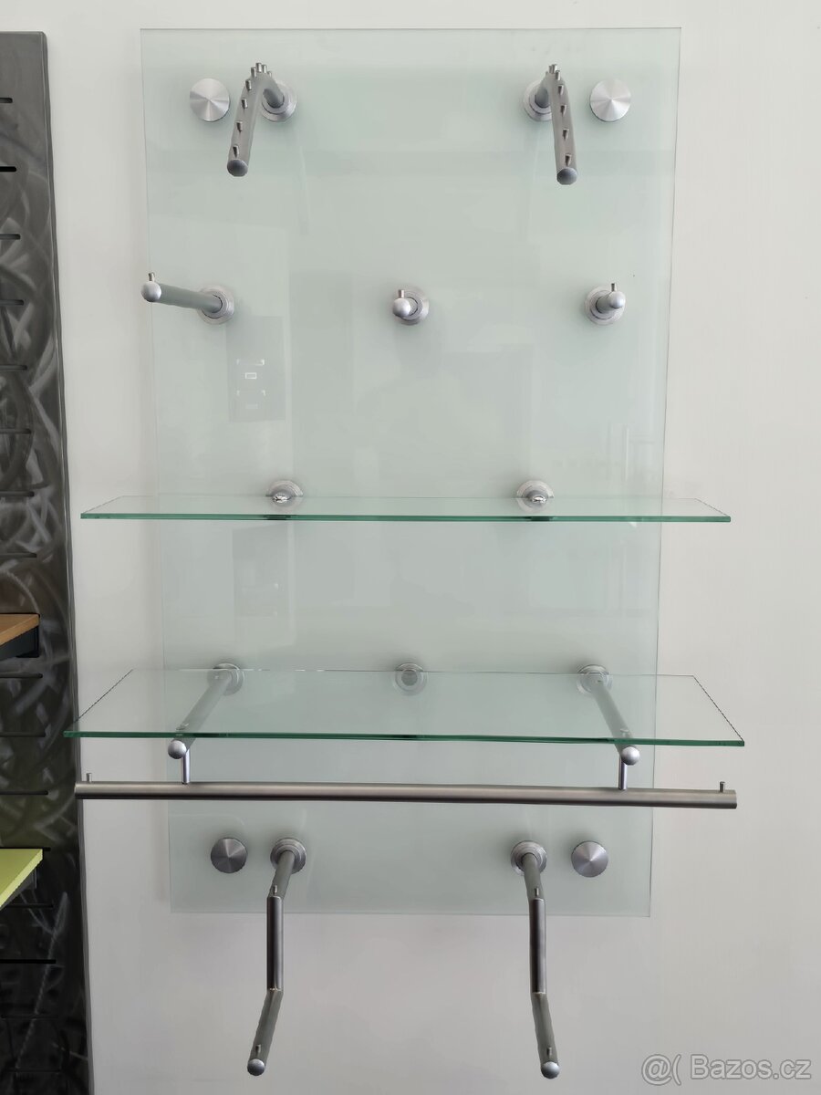 Výstavní - prodejní skleněný panel s adaptéry - 7