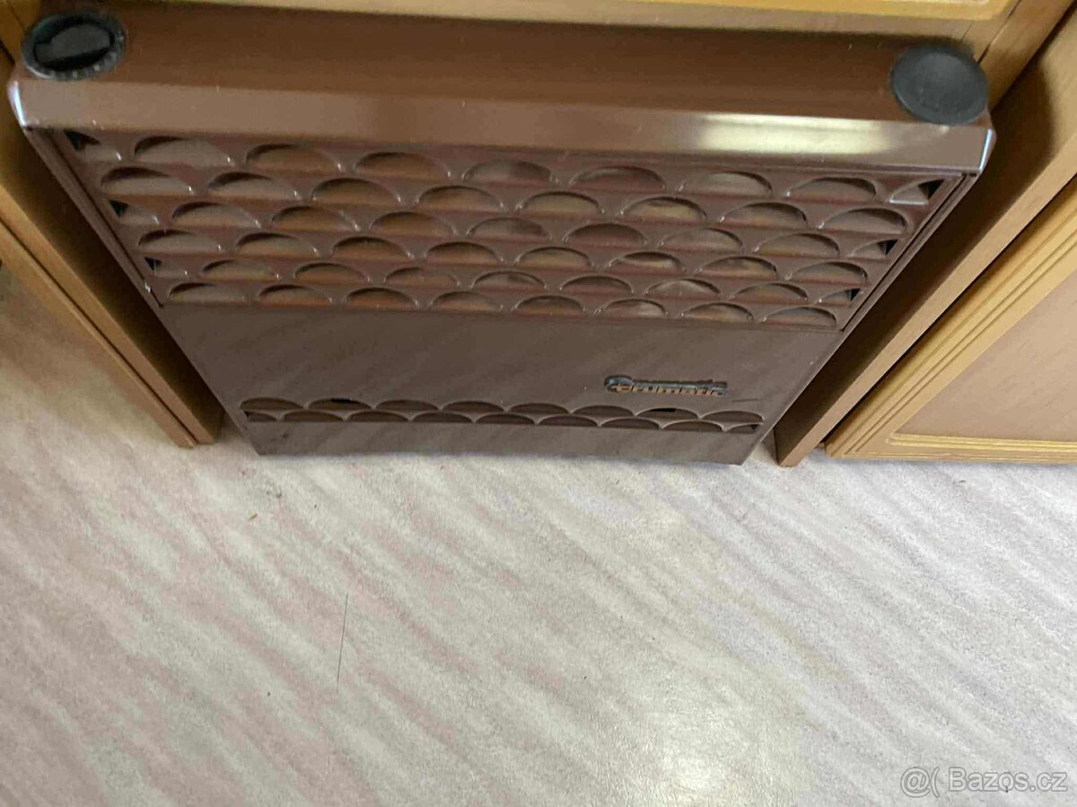 Adria Unica 432 / 100km/h - 7