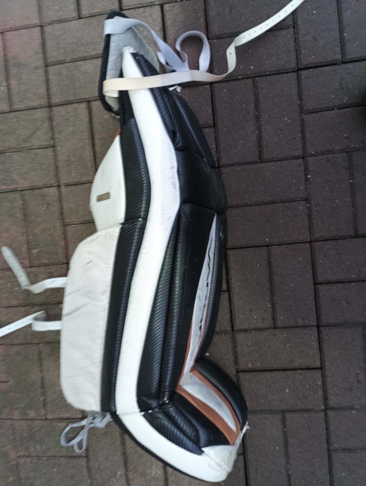 Brankářské brusle a betony Bauer - 7