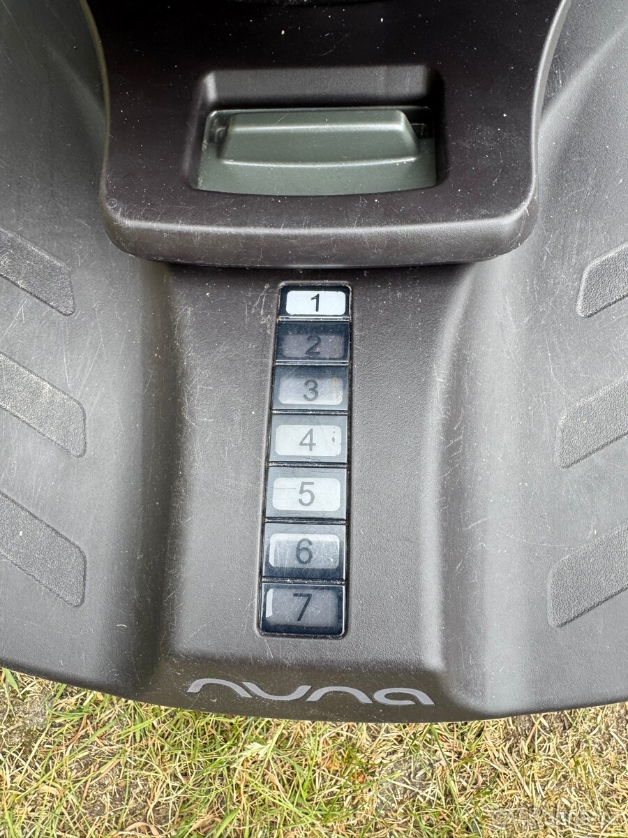 Prodám kvalitní dětskou autosedačku NUNA PRYM - 7