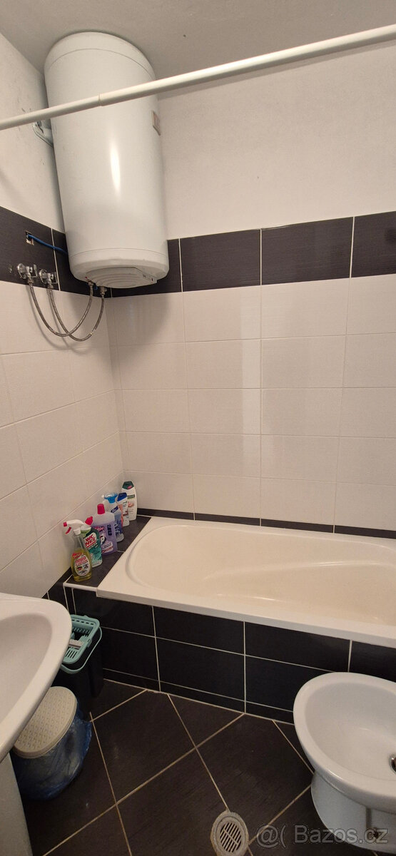 Prodej apartmánu 1+ kk s výhledem na moře v Albánii-Saranda - 7