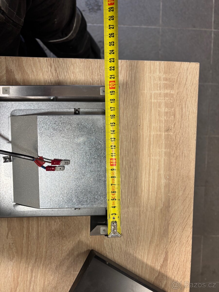 Prodám digestoř pro karavan autokaravan - 7