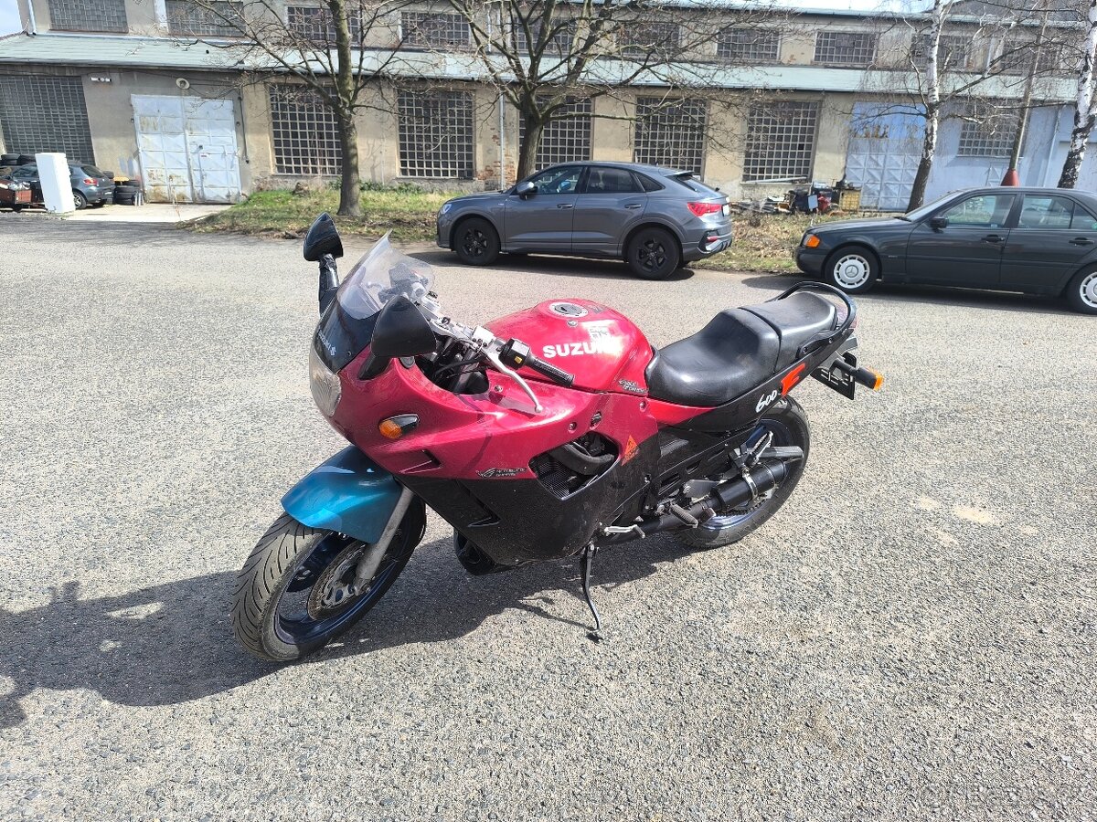 Gsx 600 f - 7